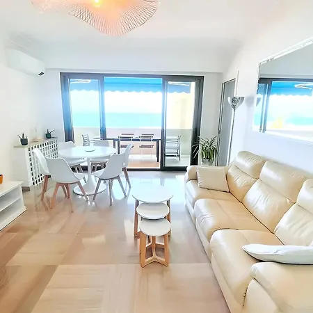 Superbe 4p Renove Climatise Avec Terrasse Proche Et Centre - Fr-1-196-359 Ментона