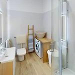 Superbe 4p Renove Climatise Avec Terrasse Proche Et Centre - Fr-1-196-359 * מנטון