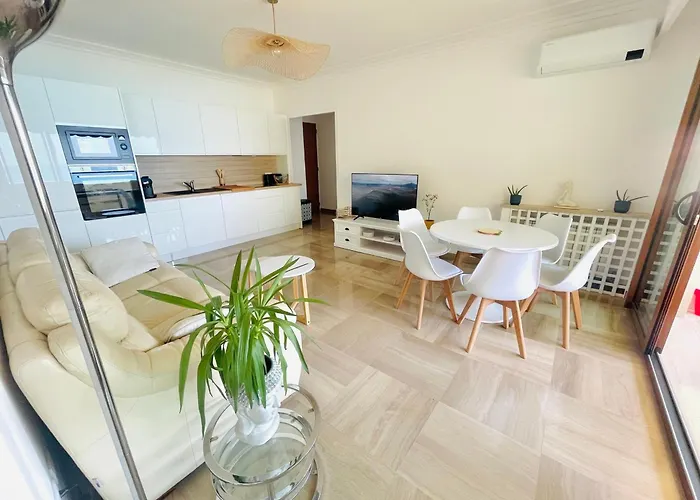 Apartment Superbe 4p Renove Climatise Avec Terrasse Proche Et Centre - Fr-1-196-359 *